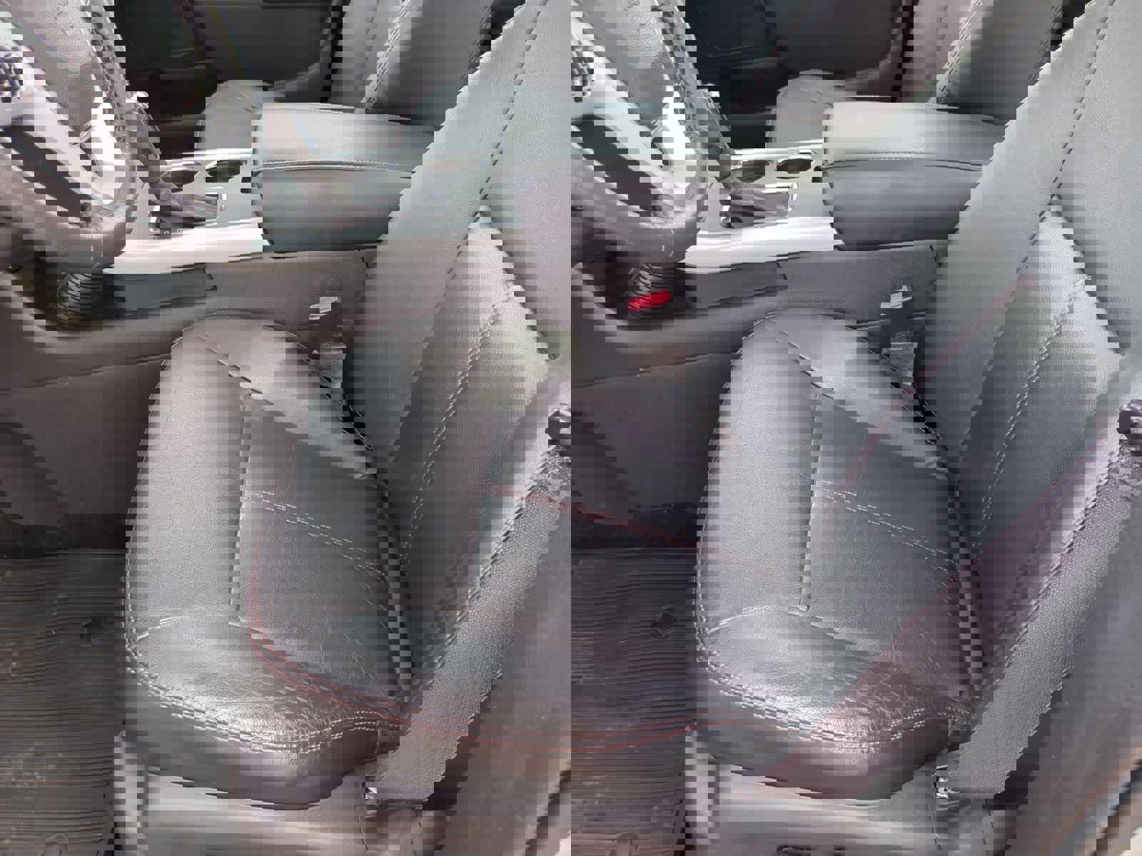 Used 2012 Ford Edge SEL FWD image 15