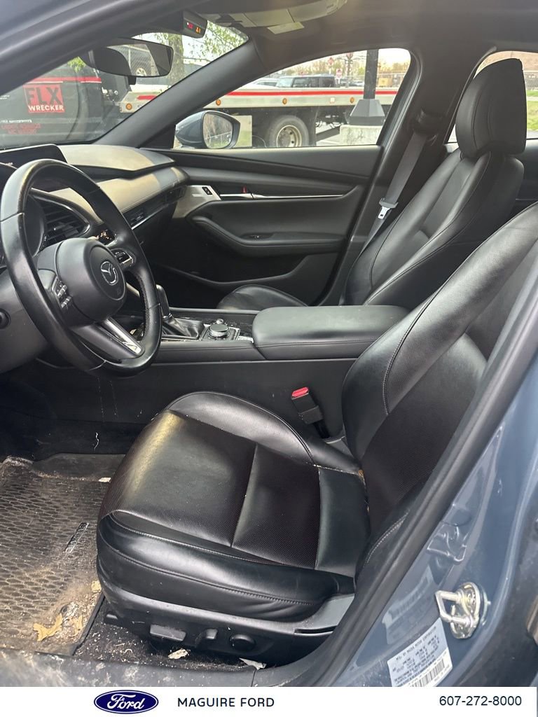 Used 2021 MAZDA MAZDA3 s image 12