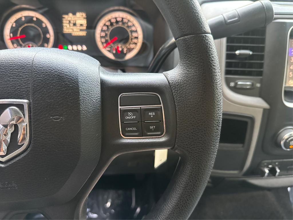 Used 2016 RAM 2500 Tradesman w/ Chrome Appearance Group RWD image 26