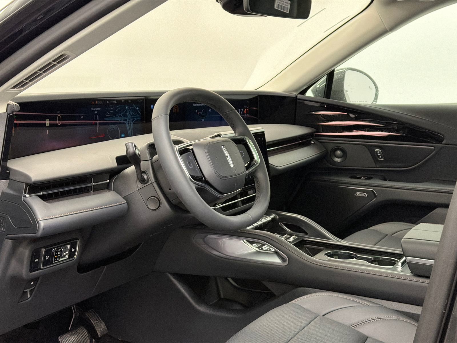 New 2026 Lincoln Nautilus Premier w/ Equipment Group 102A image 17