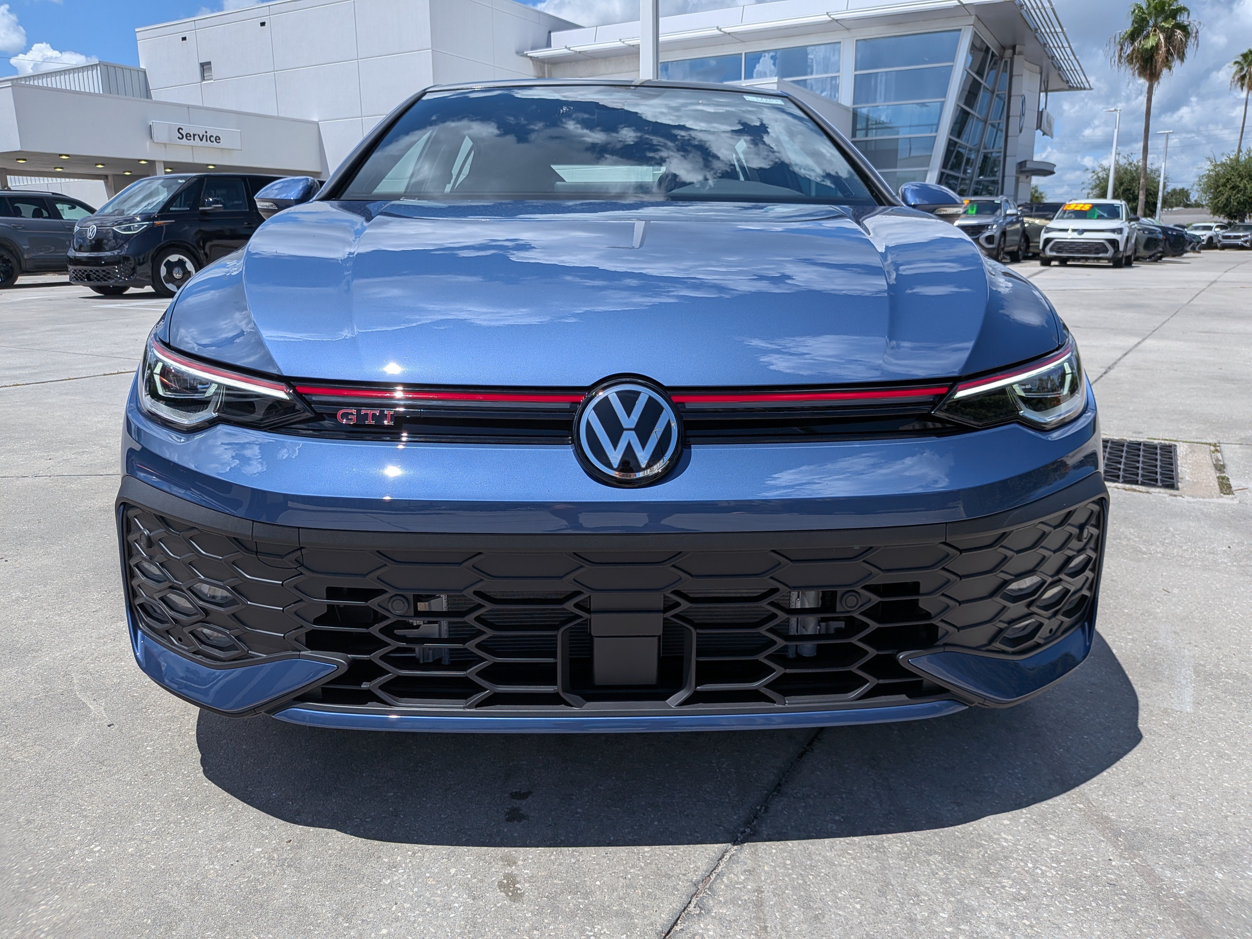 New 2026 Volkswagen GTI SE FWD image 8