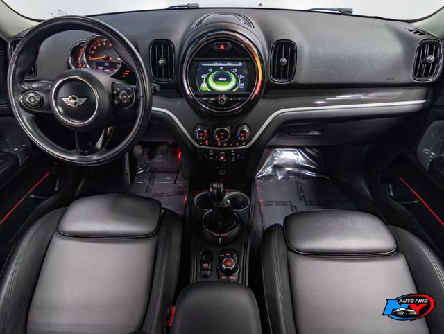 Used 2017 MINI Cooper Countryman S image 2