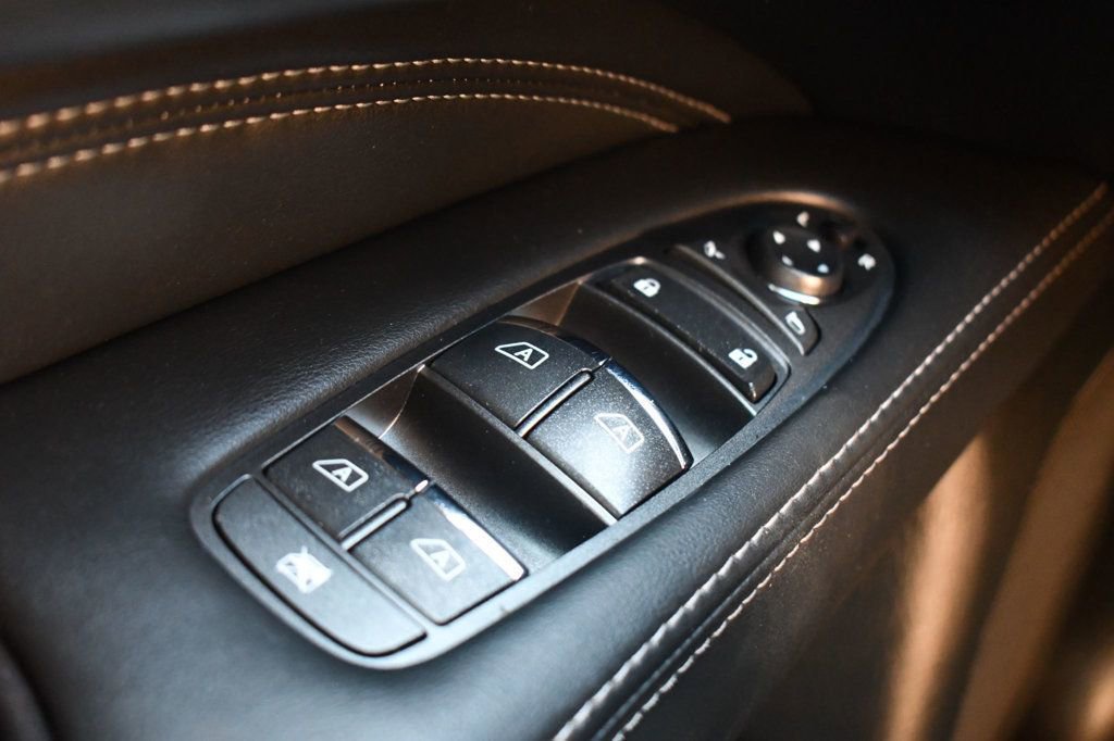 Used 2018 INFINITI QX60 Luxe w/ Premium Plus Package image 20
