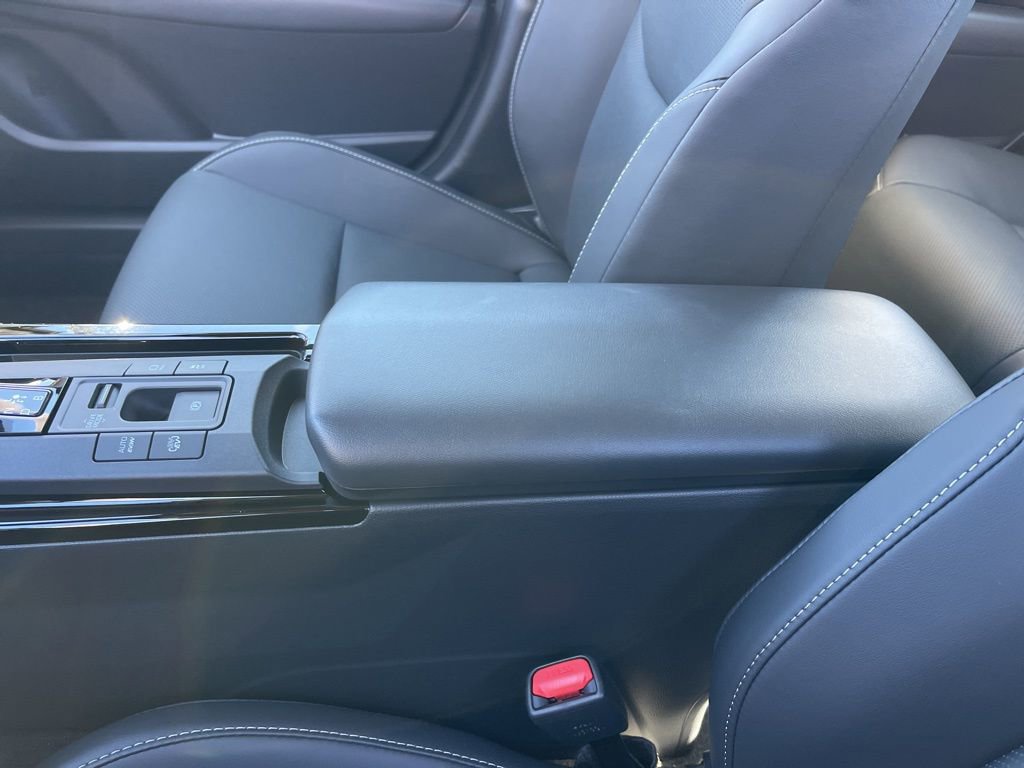 New 2026 Toyota Prius Plug-In Hybrid image 14