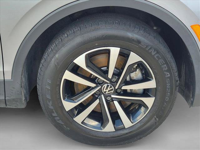 Used 2023 Volkswagen Tiguan S AWD/4WD image 22