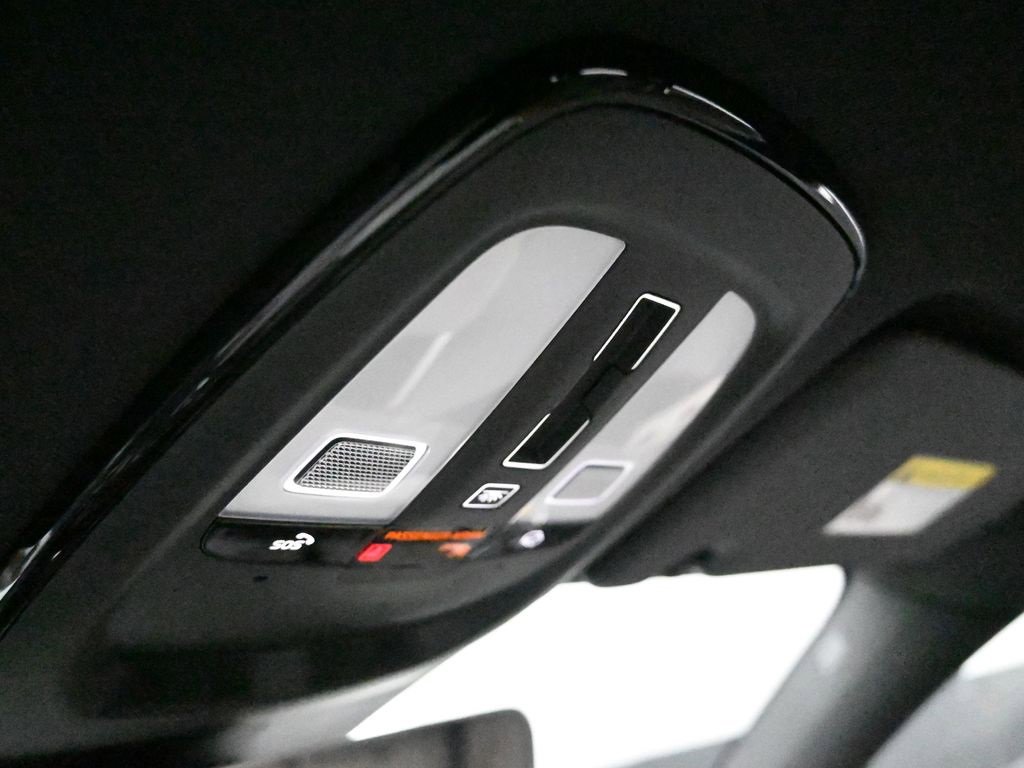 New 2026 Volvo XC60 B5 Plus w/ Protection Package Premier image 25