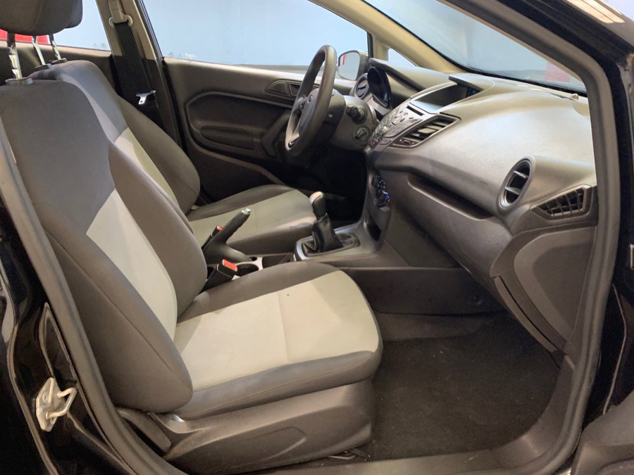 Used 2017 Ford Fiesta S FWD image 37