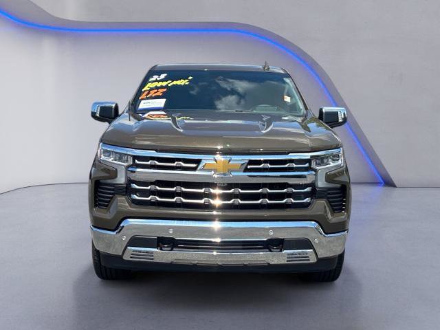 Used 2023 Chevrolet Silverado 1500 LTZ w/ LTZ Premium Package AWD/4WD image 9