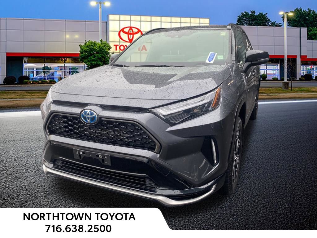 Used 2024 Toyota RAV4 XSE w/ Weather Package image 5