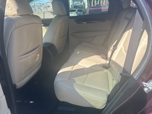 Used 2017 Cadillac XT5 Luxury w/ Driver Awareness Package image 13