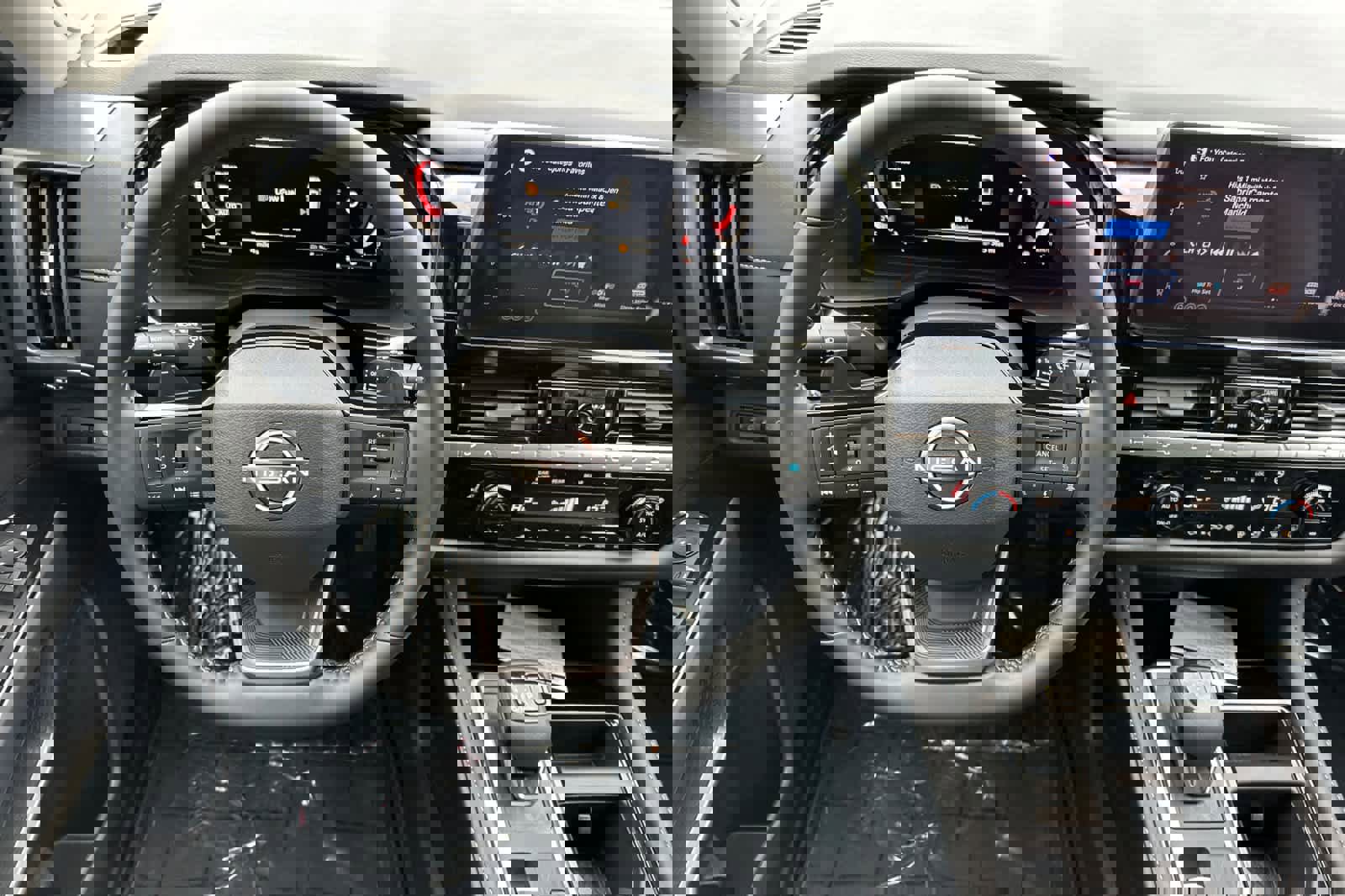 New 2026 Nissan Pathfinder SL image 14