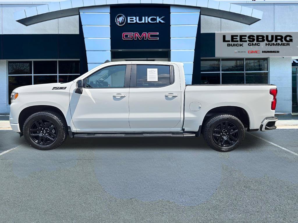 Used 2023 Chevrolet Silverado 1500 RST w/ Z71 Off-Road Package AWD/4WD image 4