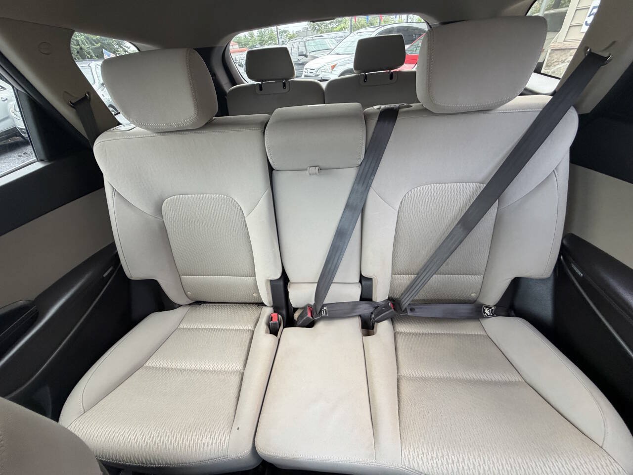 Used 2015 Hyundai Santa Fe GLS AWD/4WD image 11