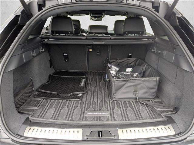 Used 2026 Land Rover Range Rover Velar S AWD/4WD image 6