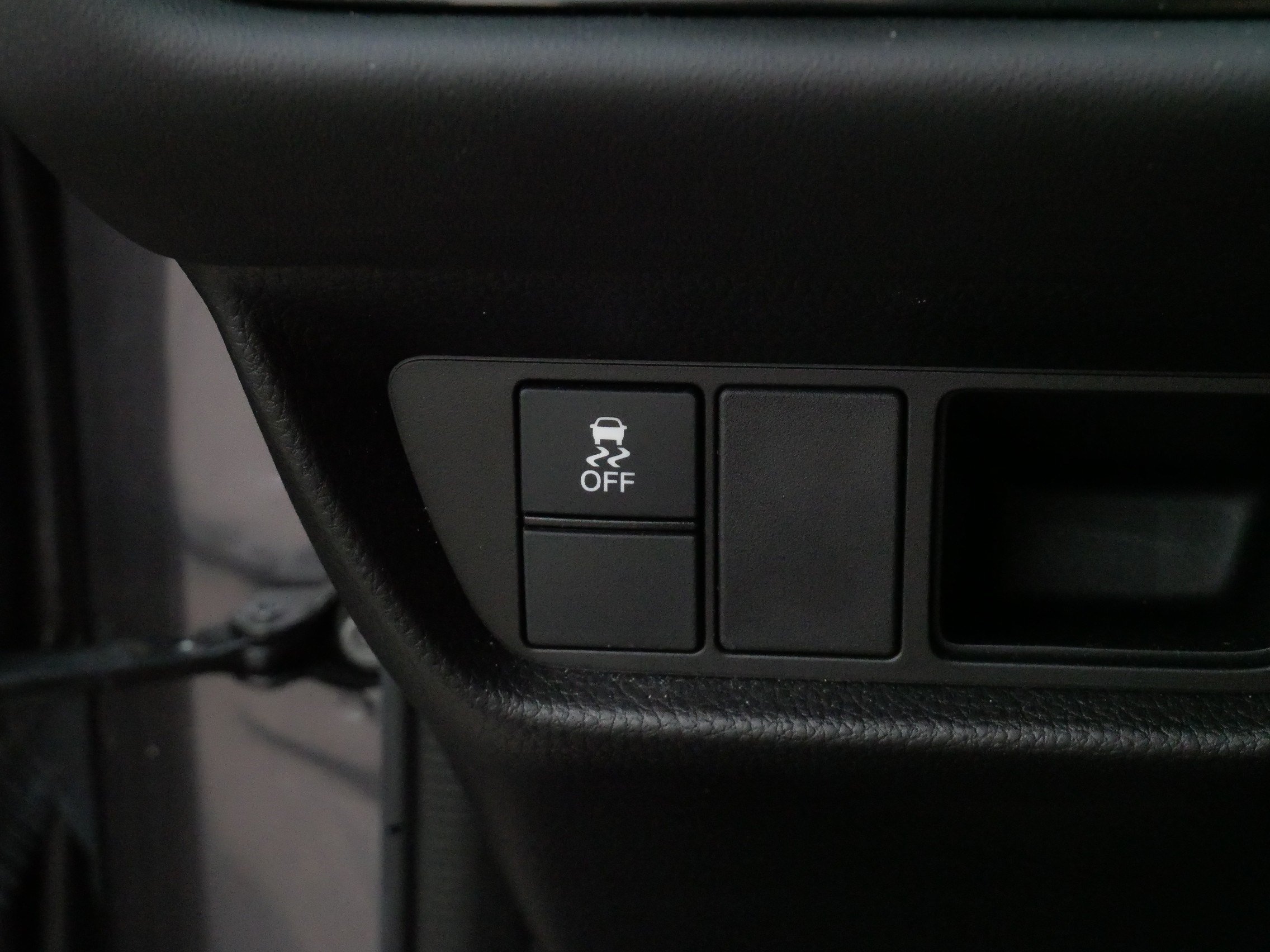 Used 2024 Honda HR-V LX image 28