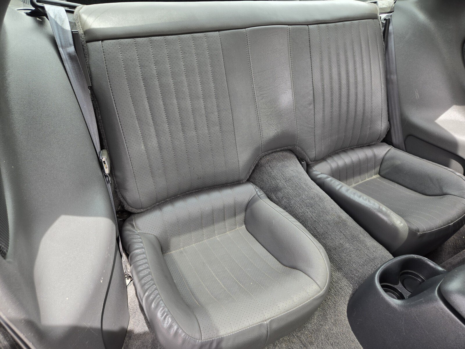 Used 1997 Pontiac Firebird Formula w/ Opt Pkg RWD image 11