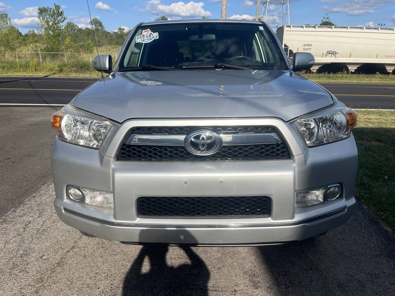 Used 2010 Toyota 4Runner SR5 image 12