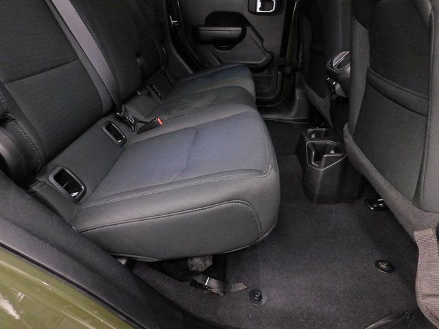 Used 2022 Jeep Gladiator Willys image 30