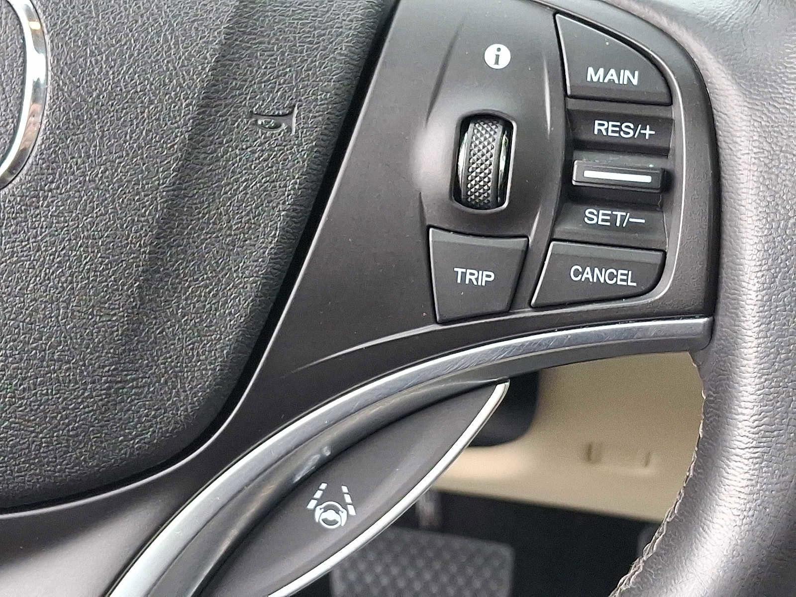 Used 2016 Acura MDX SH-AWD w/ Technology Package image 24