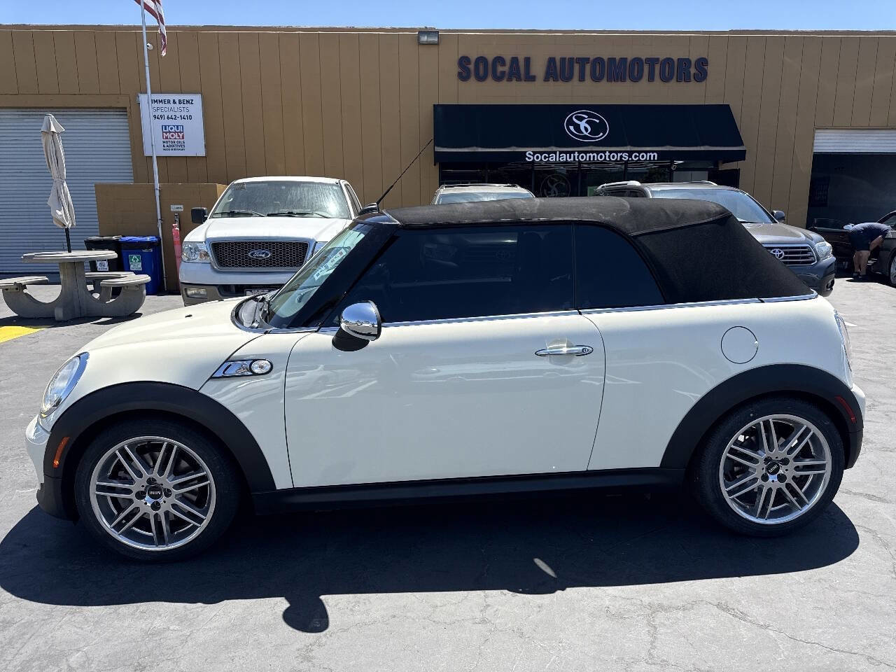 Used 2011 MINI Cooper S FWD image 15