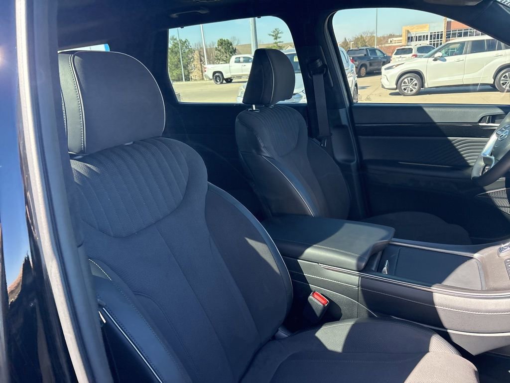 Used 2025 Hyundai Palisade Calligraphy image 28