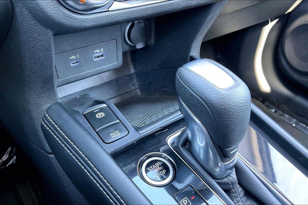 Used 2024 Nissan Kicks SV image 24