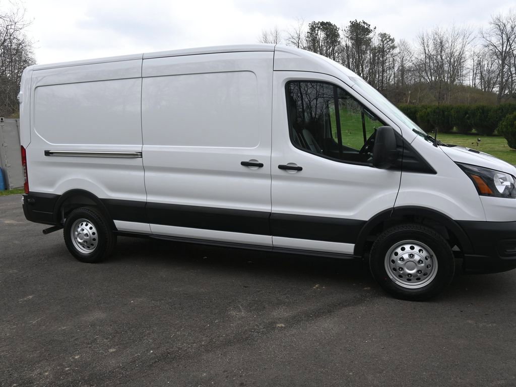 New 2026 Ford Transit 250 148 Medium Roof Extended AWD image 3