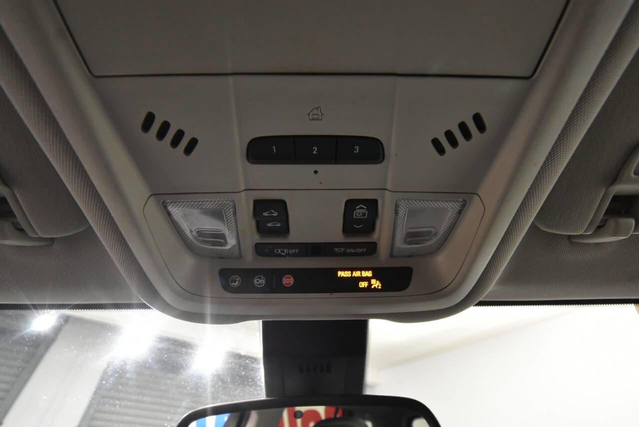 Used 2020 GMC Terrain Denali w/ LPO, Floor Liner Package image 33