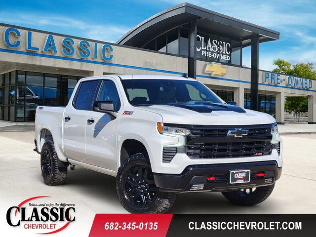 Used 2024 Chevrolet Silverado 1500 LT Trail Boss w/ Convenience Package II