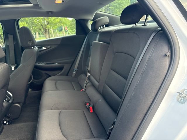 Used 2024 Chevrolet Malibu LT FWD image 9