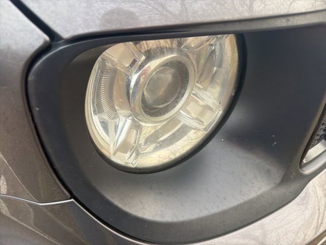 Used 2019 Jeep Renegade Altitude w/ Quick Order Package 2XM image 8