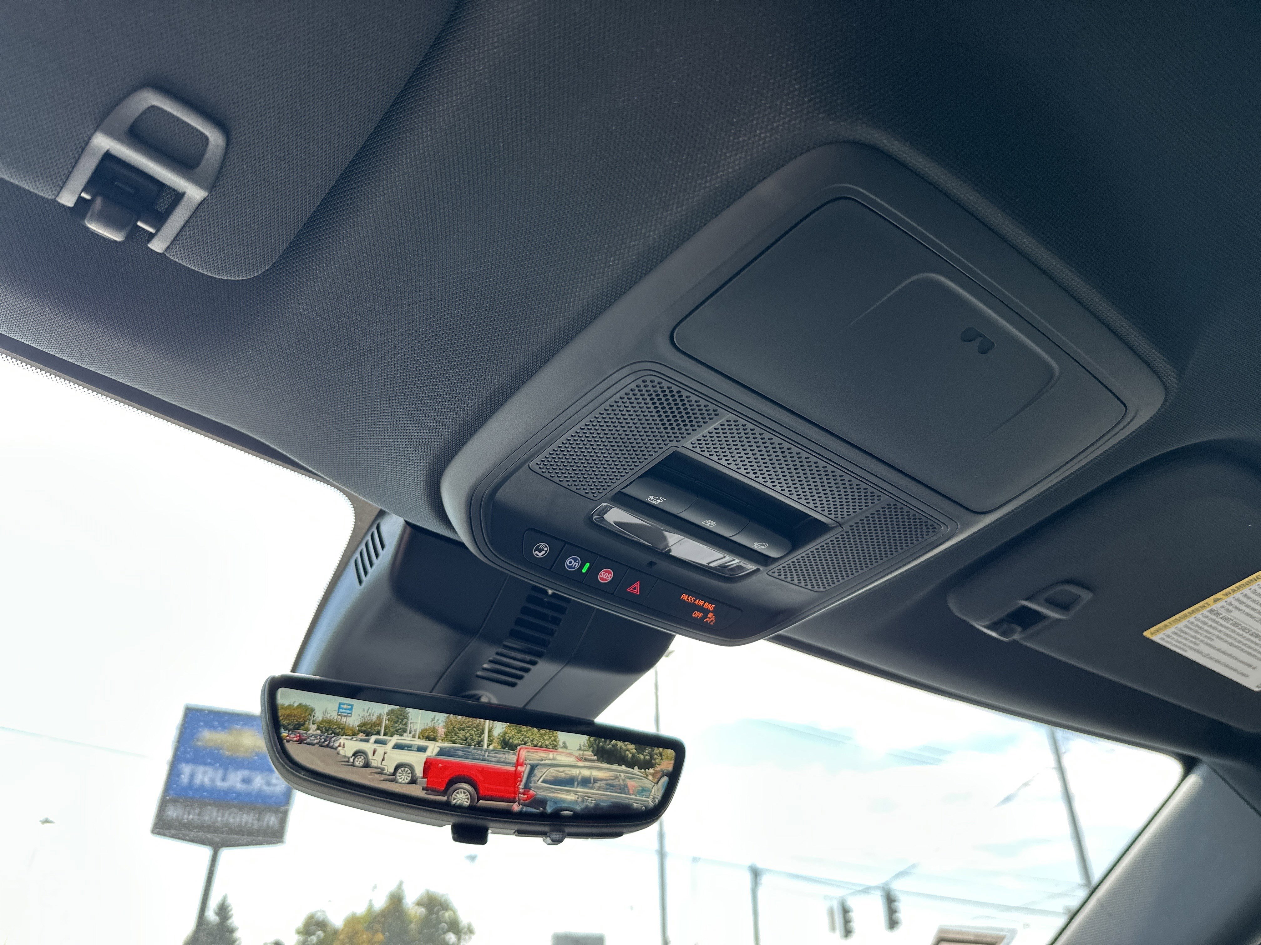 New 2026 Chevrolet Traverse Z71 w/ Enhanced Driving Package image 21