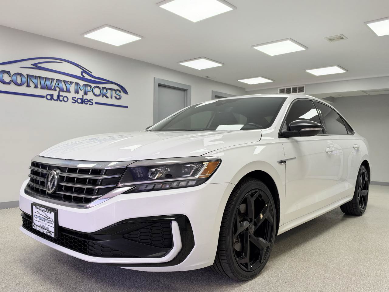 Used 2021 Volkswagen Passat 2.0T R-Line