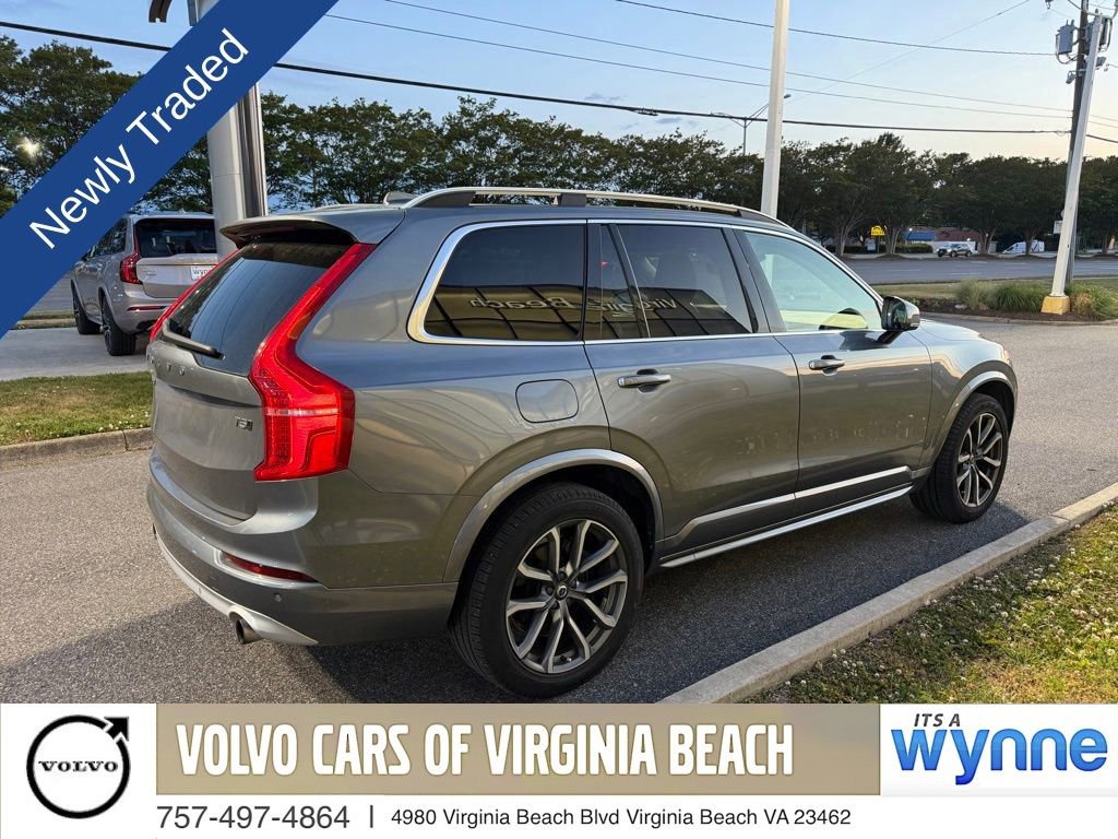 Used 2019 Volvo XC90 T5 Momentum w/ Protection Package AWD/4WD image 7