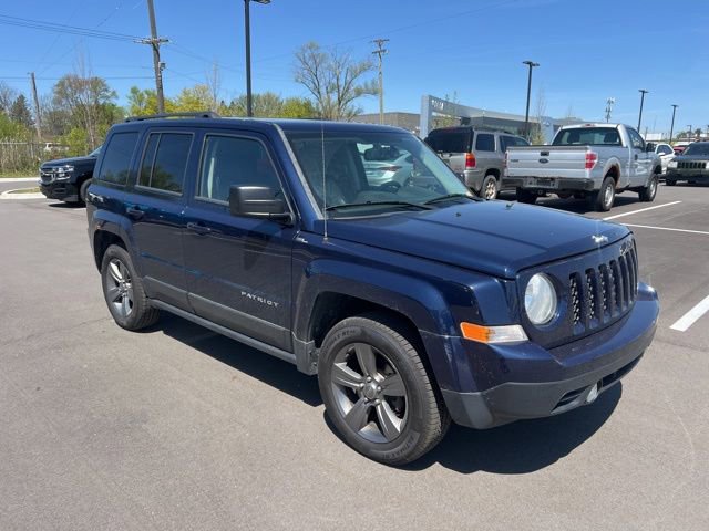 Used 2015 Jeep Patriot High Altitude FWD image 3