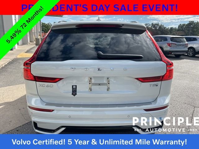 Certified 2025 Volvo XC60 T8 Core image 10