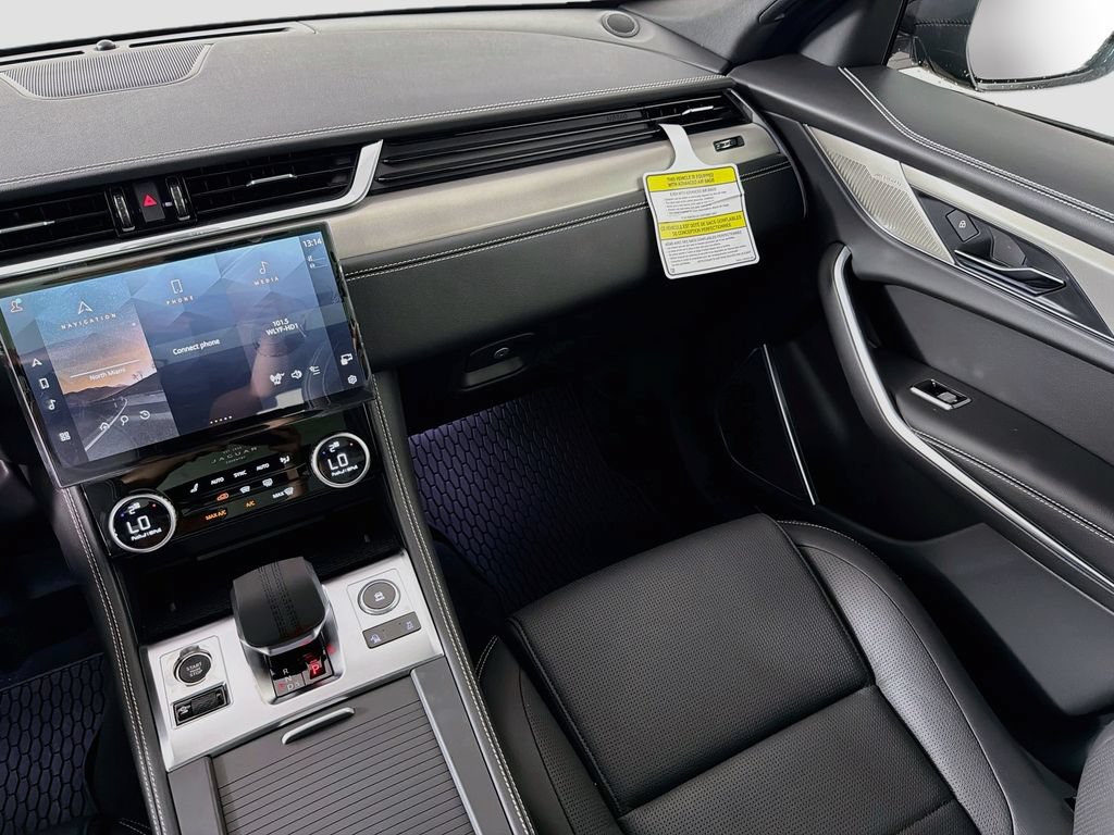 New 2026 Jaguar F-PACE R-Dynamic S AWD/4WD image 25