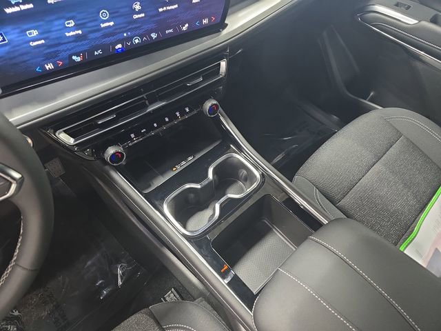 New 2026 Chevrolet Traverse LT w/ Driver Confidence Package image 27