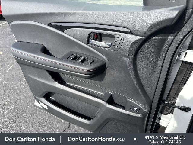New 2026 Honda Ridgeline Black Edition image 10