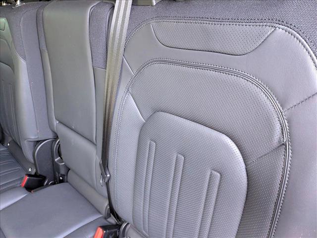 Certified 2023 Land Rover Defender 110 X image 15