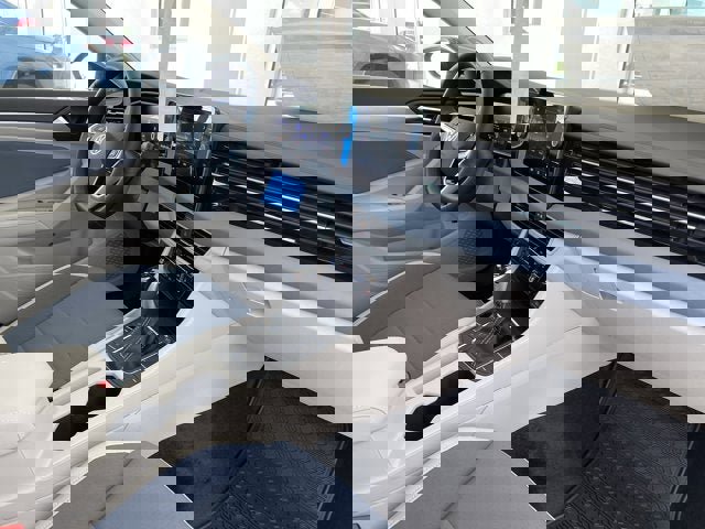 New 2025 Volkswagen Jetta SE image 31