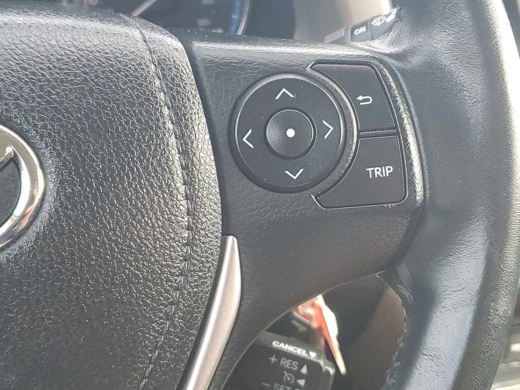 Used 2016 Toyota RAV4 XLE image 35