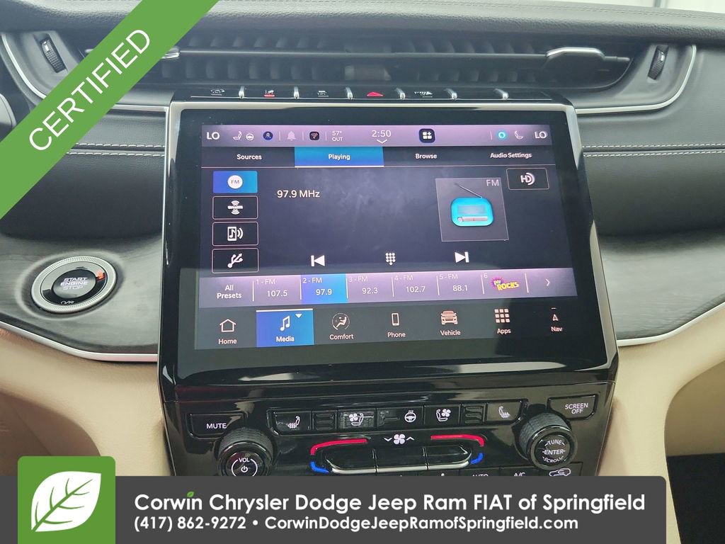Certified 2024 Jeep Grand Cherokee Limited w/ Luxury Tech Group II AWD/4WD image 23