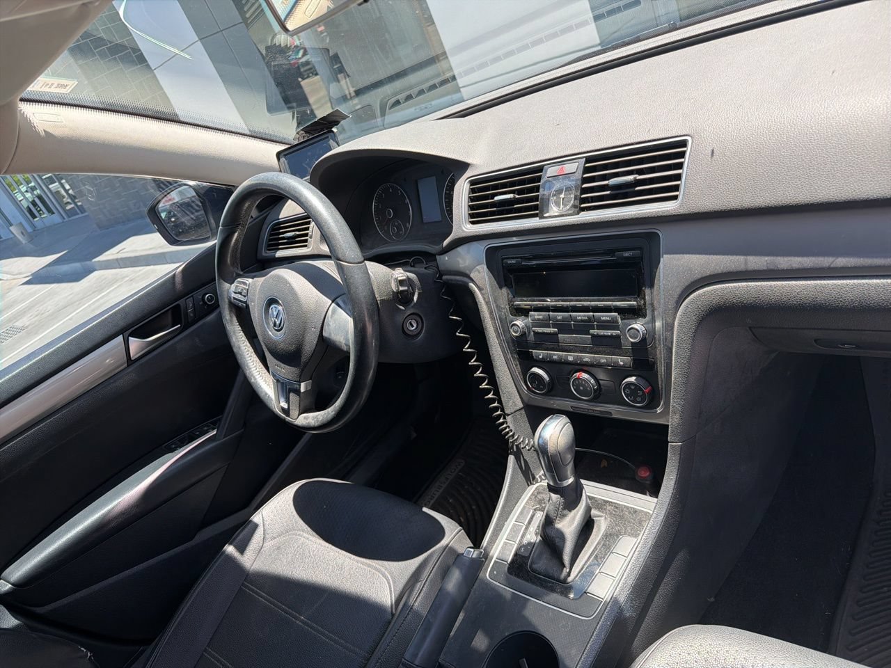 Used 2014 Volkswagen Passat 1.8T Wolfsburg Edition FWD image 20