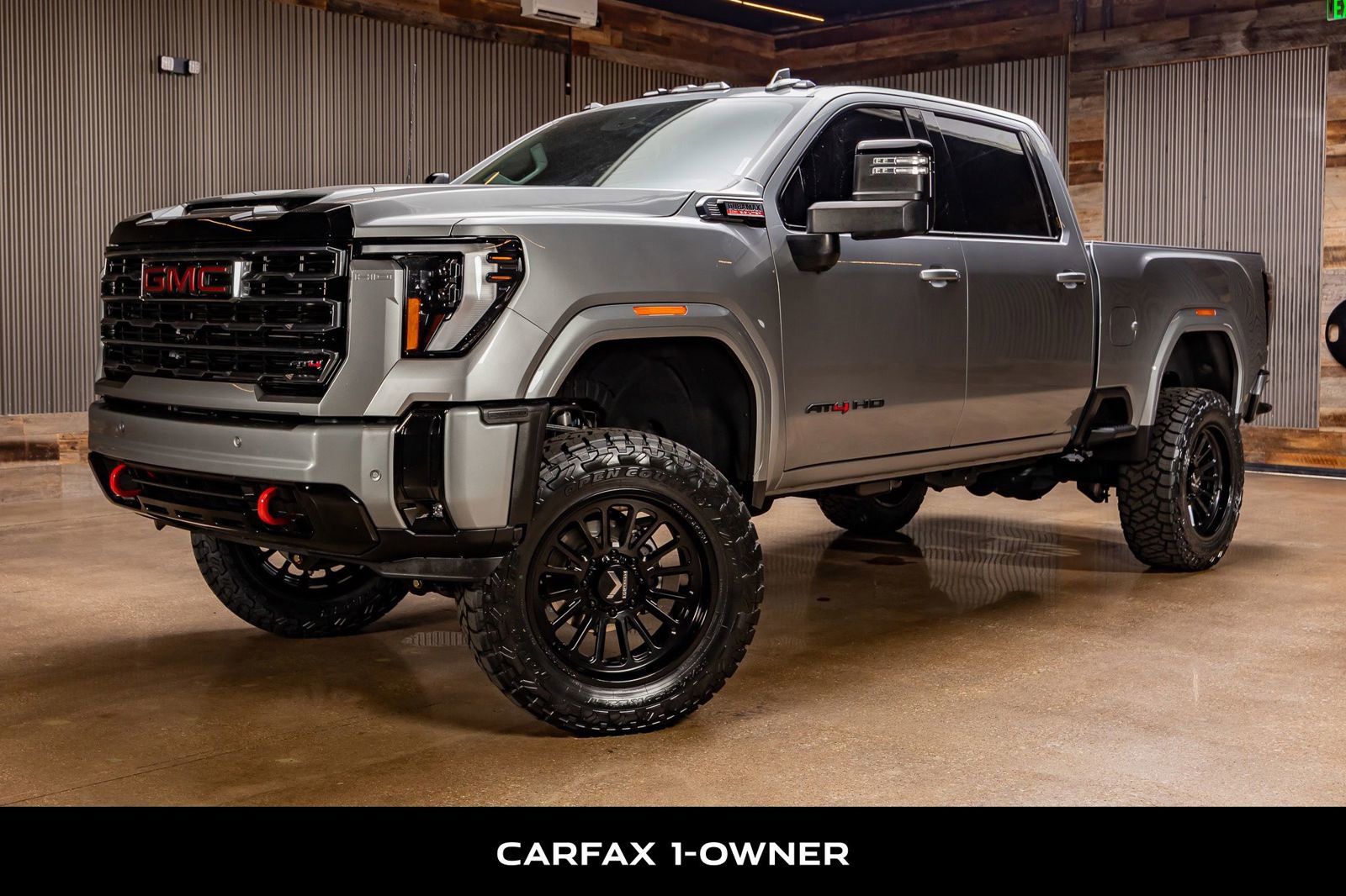 Used 2025 GMC Sierra 2500 AT4 w/ AT4 Premium Plus Package image 5