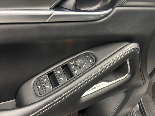 Used 2024 INFINITI QX60 Luxe w/ Performance Audio Package AWD/4WD image 17
