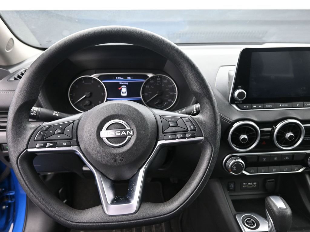 Used 2025 Nissan Sentra SV FWD image 23