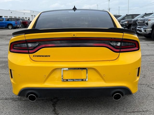 Used 2017 Dodge Charger R/T image 4