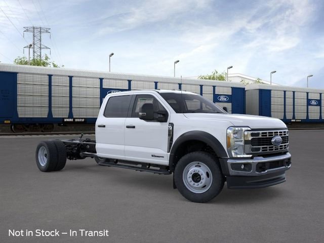 New 2026 Ford F550 4x4 Crew Cab image 7