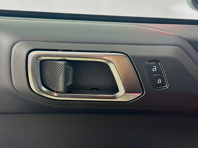 New 2025 Ford Bronco Raptor image 18